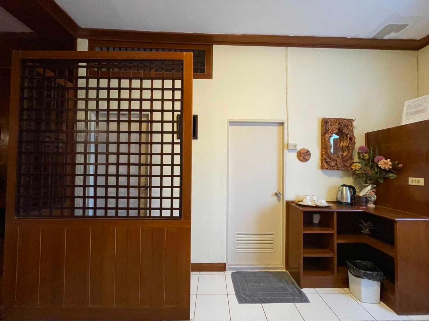 Oyo 75486 Anna Residence Jomtien Exterior foto