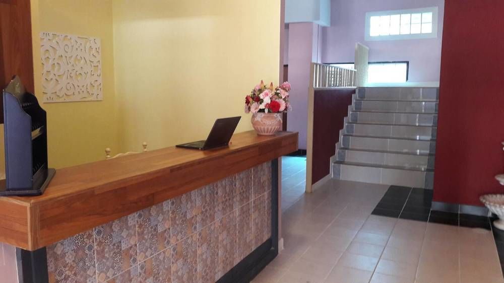 Oyo 75486 Anna Residence Jomtien Exterior foto